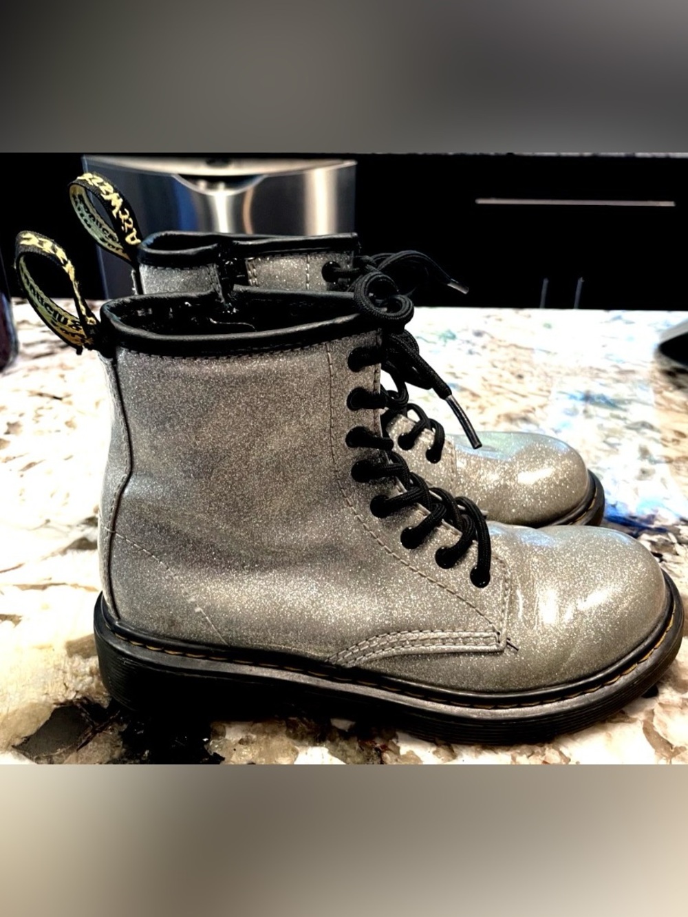 Dr. Martens Girls sz 2 Silver Glitter 1460 Boots AW004